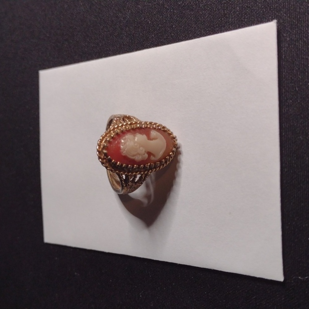 Vintage Cameo ring Adjustable Band